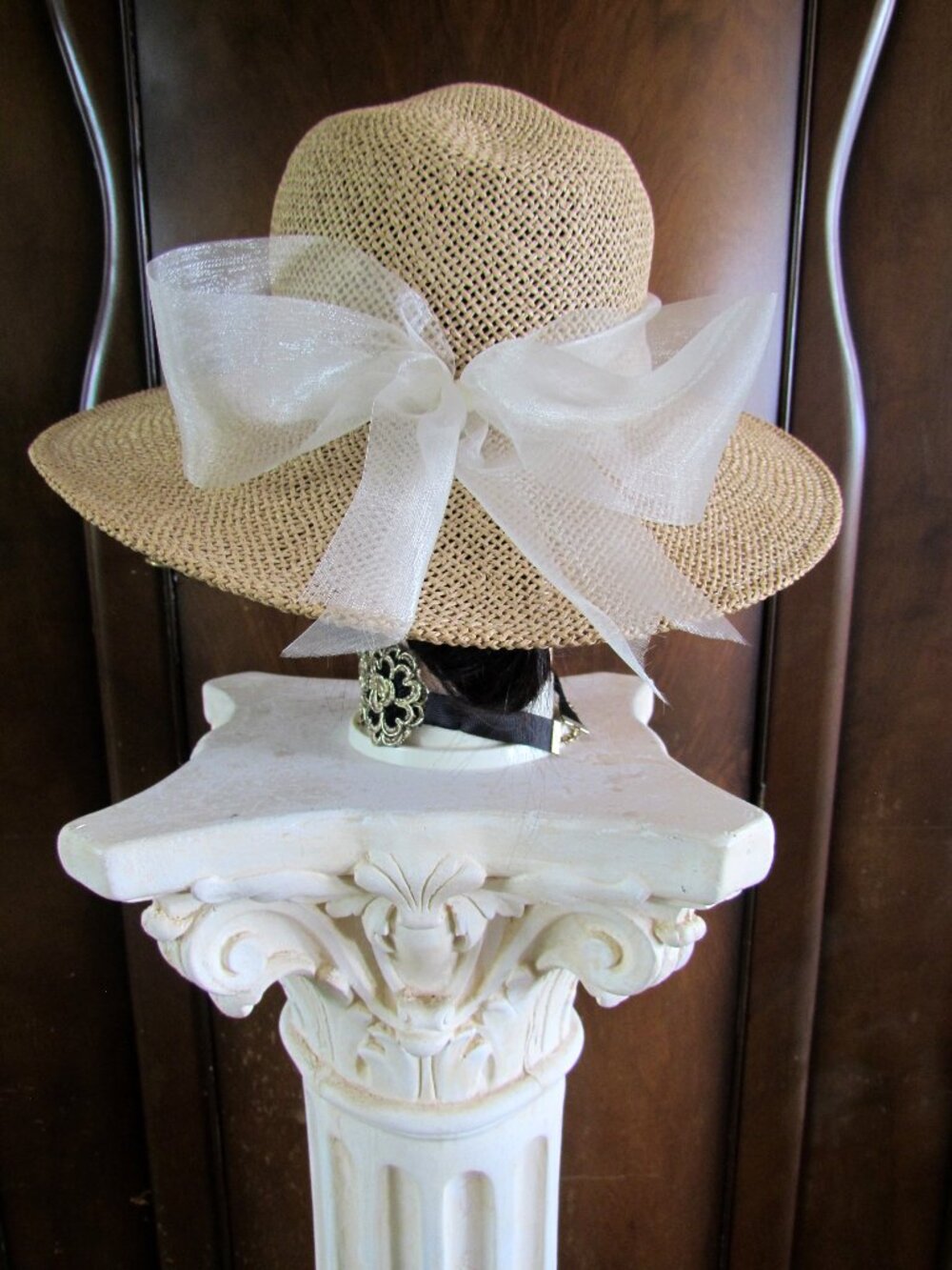 LADY'S STRAW HAT, PRETTY with BOW, 21 5/8" SMALL, LIGHT & AIRY for SUMMER